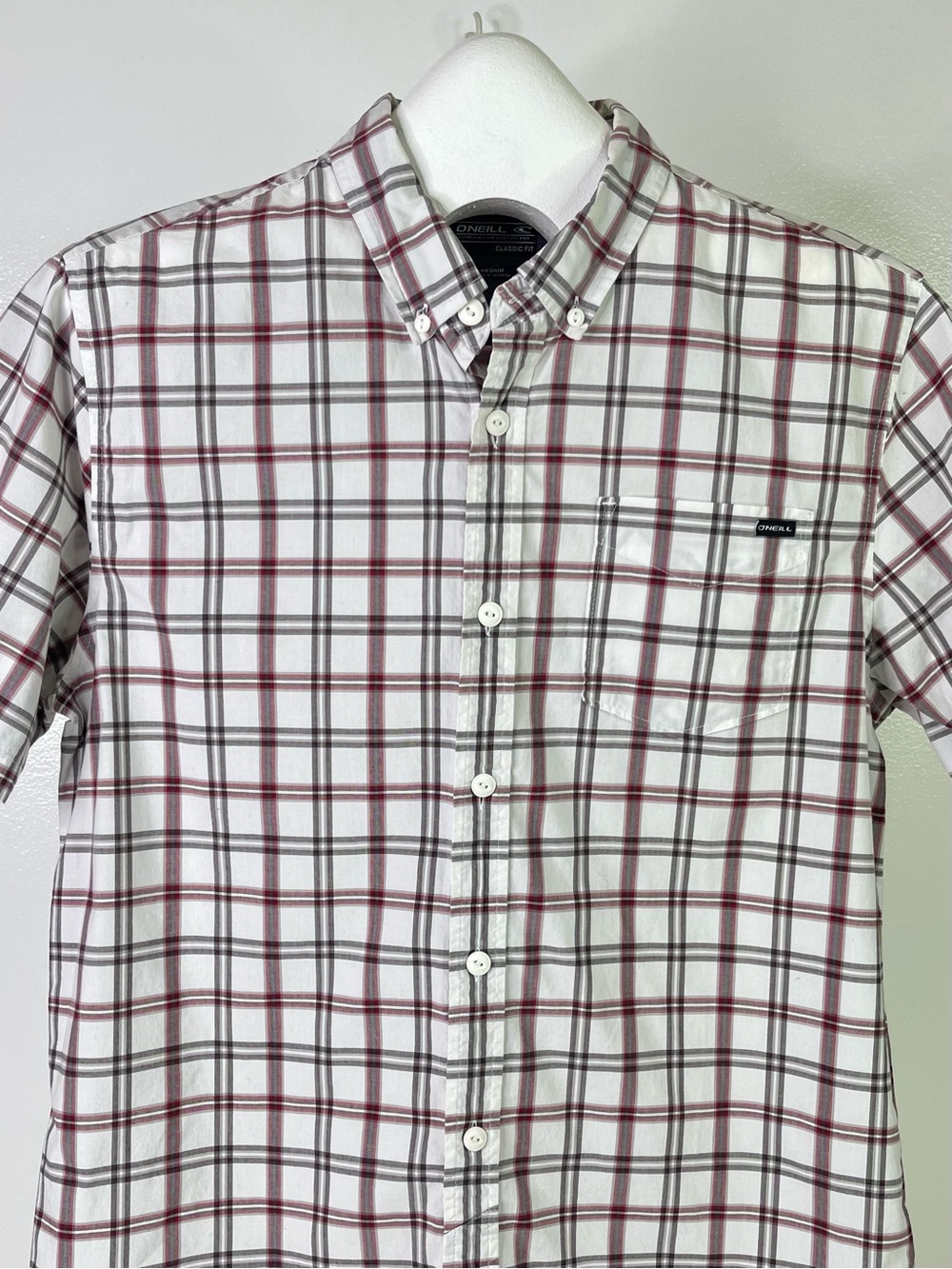 O'Neill Mens Medium Short Sleeve Plaid Button Up Shirt White Red Gray Classic